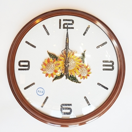 큐빅 해바라기 시계  단면시계 벽걸이시계 소품 인테리어 선물 집들이