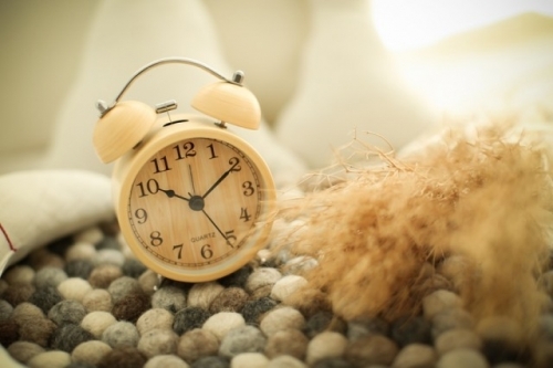 우드스타일 더블벨 저소음 탁상 알람시계