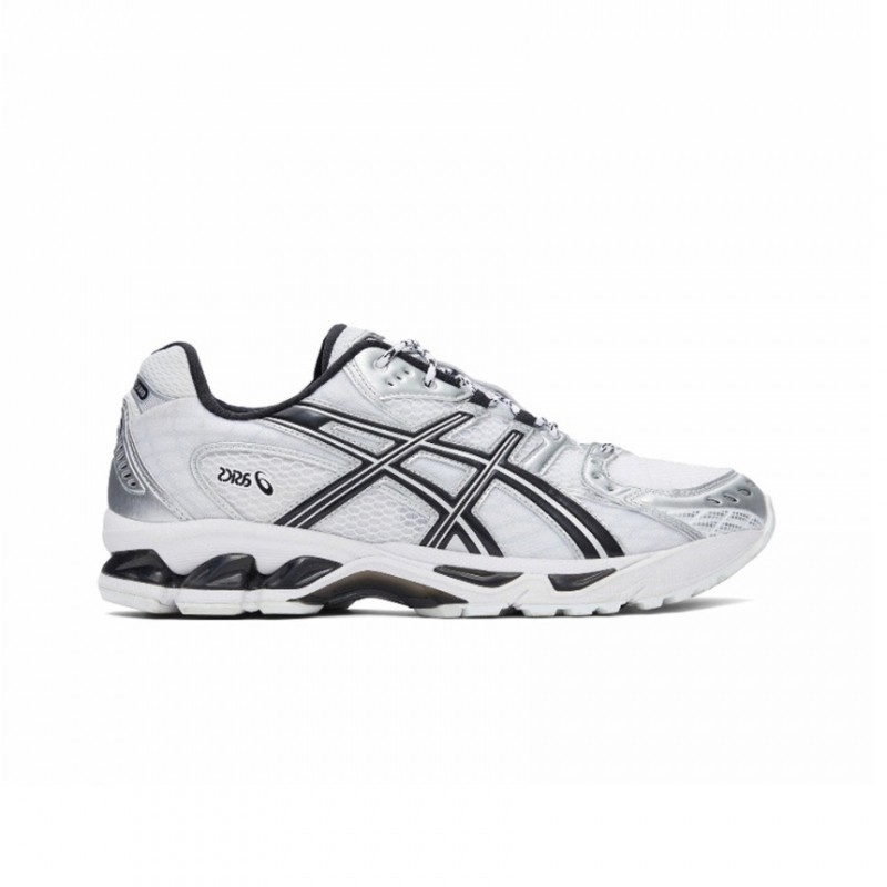 아식스 젤 님버스 10.1 운동화 실버 화이트 1203A780-101