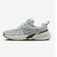 나이키 운동화 C21- FN6703-003 V2K 런